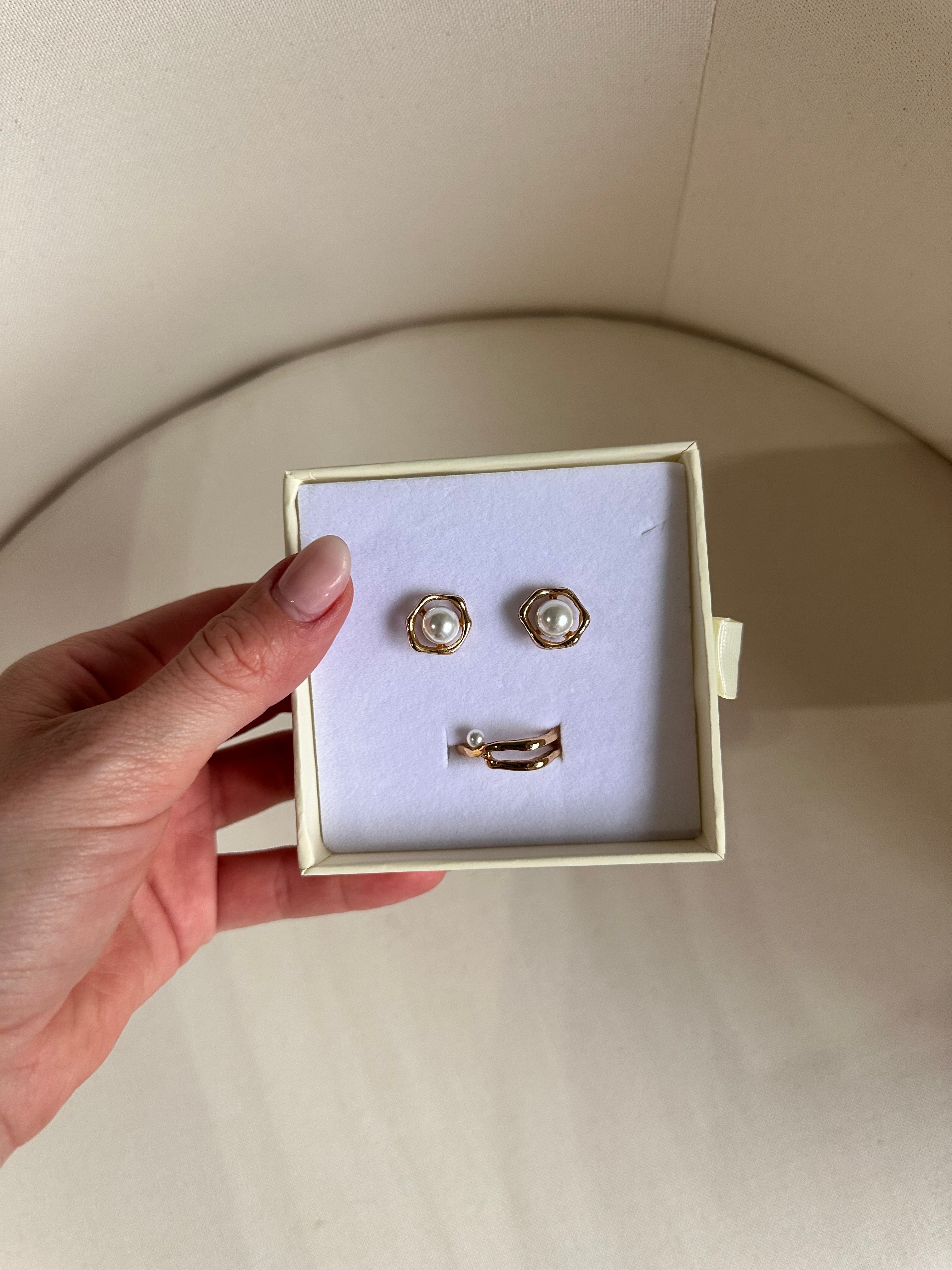 ANELLO LIVIA