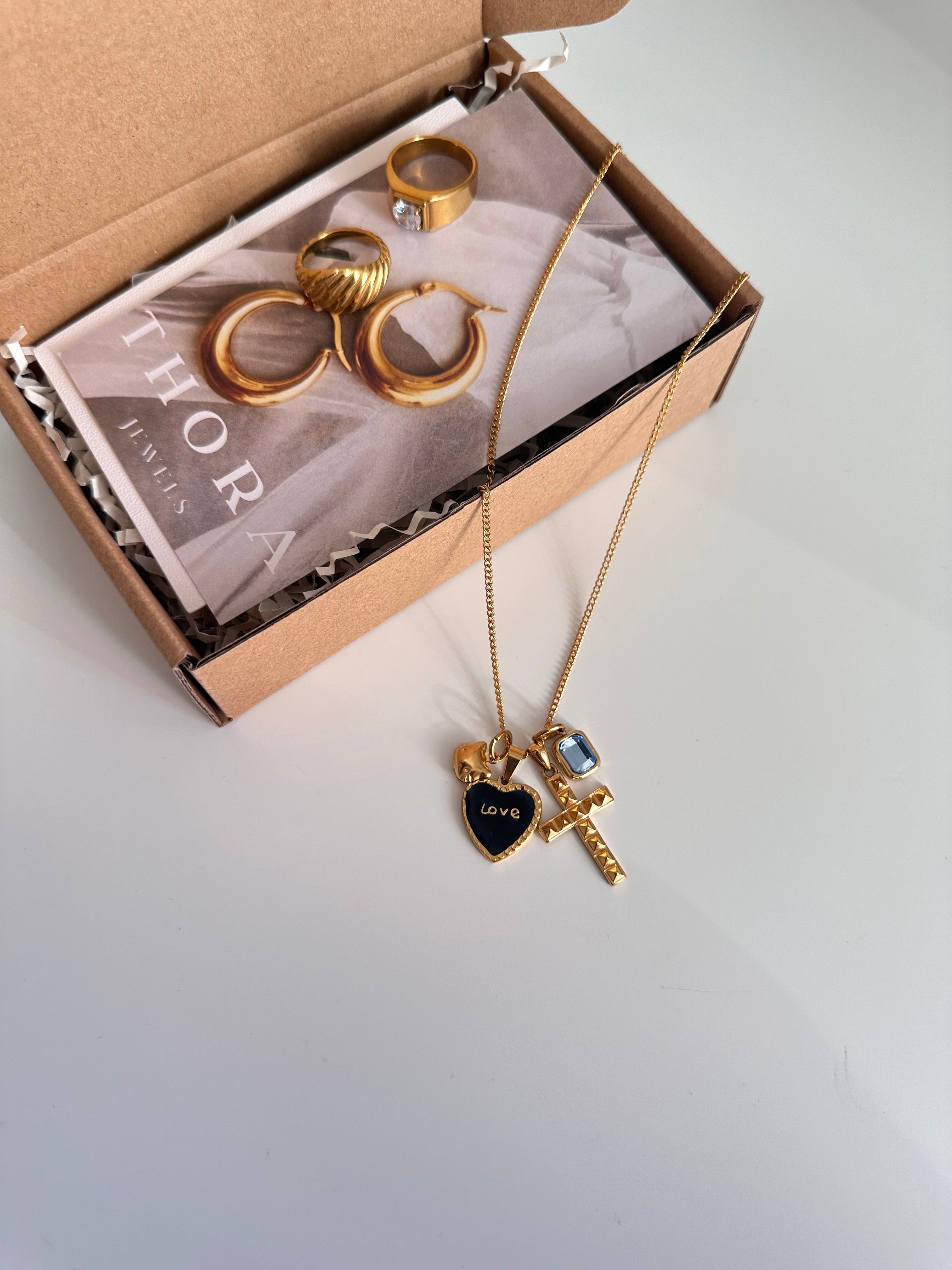 COLLANA ONEA