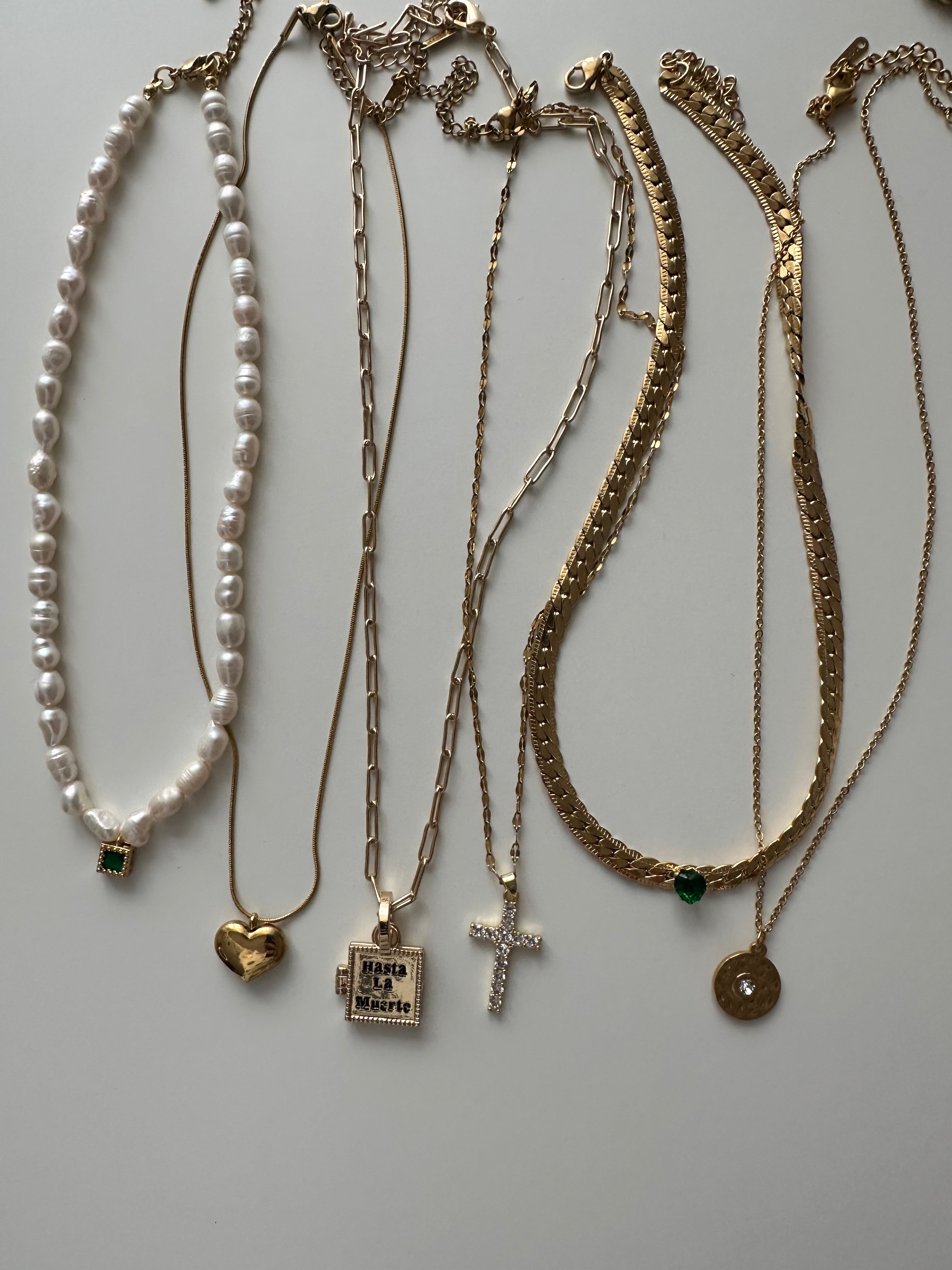 CLEOPATRA NECKLACE