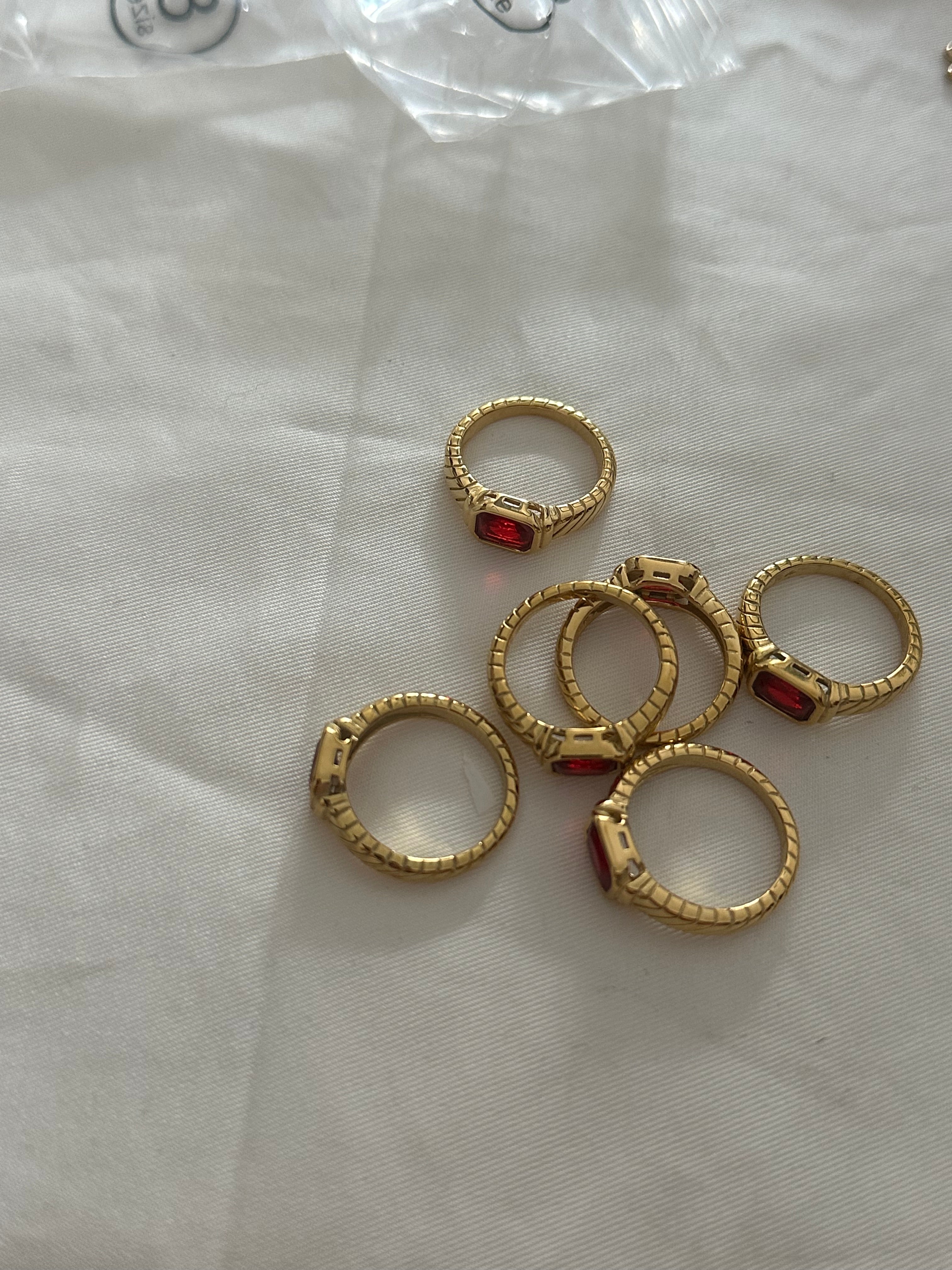 ANELLO RUBY