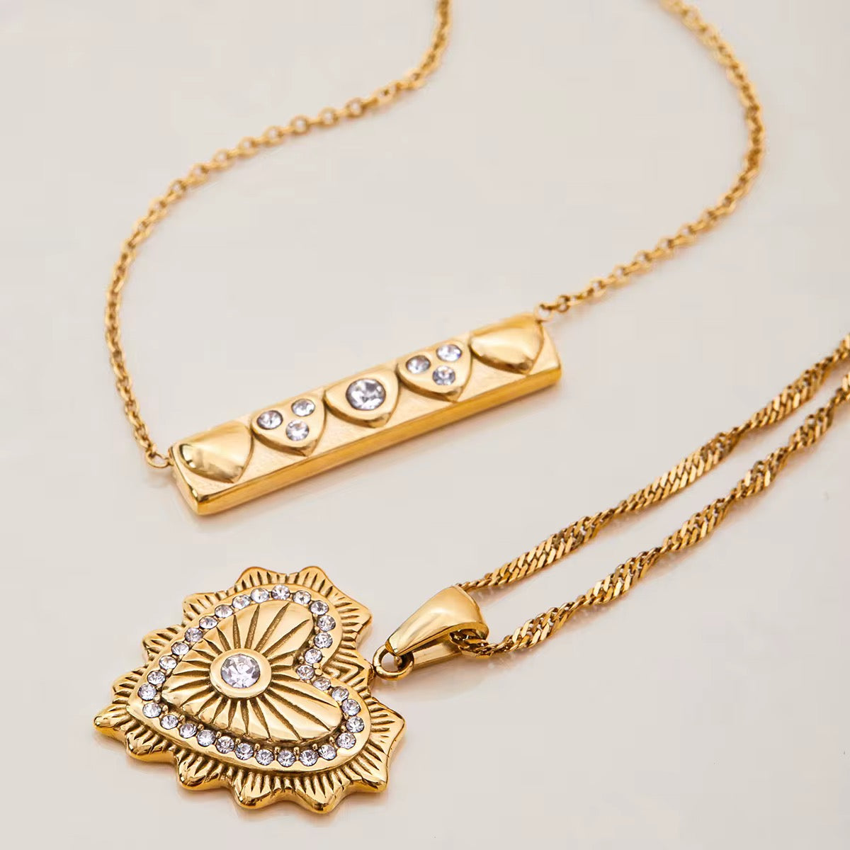 COLLANA ESMI