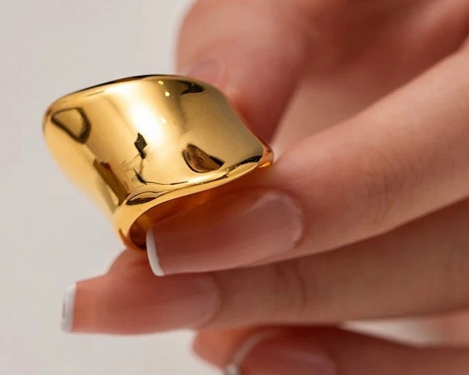 ALISA RING