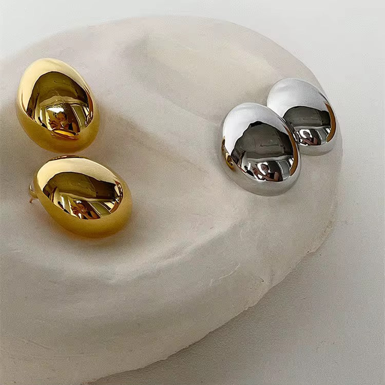 ILARY EARRINGS SILVER