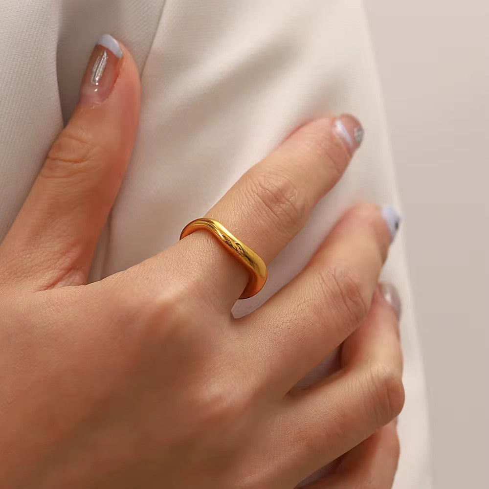 OXANA RING