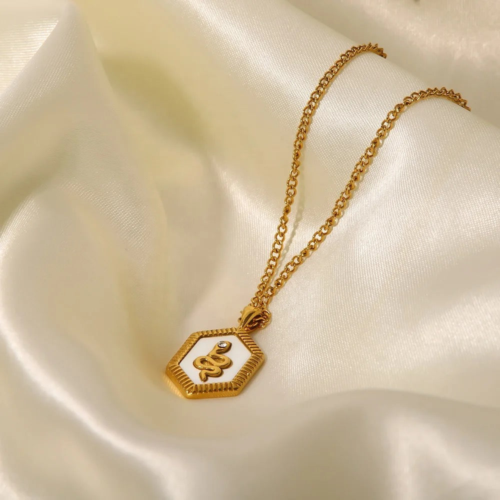 JADEL NECKLACE
